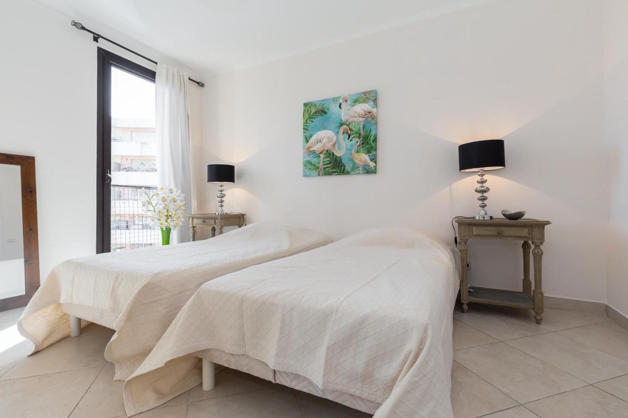 Modern 3 Bedroom, 3 Bathroom For Rent Near Old Town Walking Distance To Palais - 2000 Appartement
